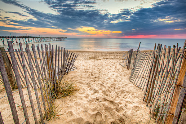 Sand fence at Avalon Fishing Pier.